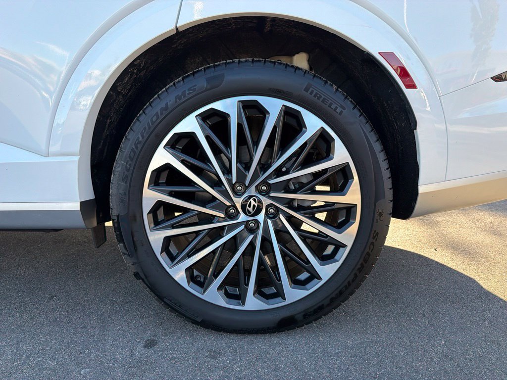 Used 2026 Hyundai Palisade Calligraphy AWD/4WD image 33