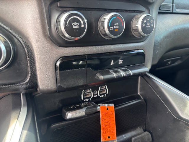 Used 2020 RAM 1500 Big Horn RWD image 13