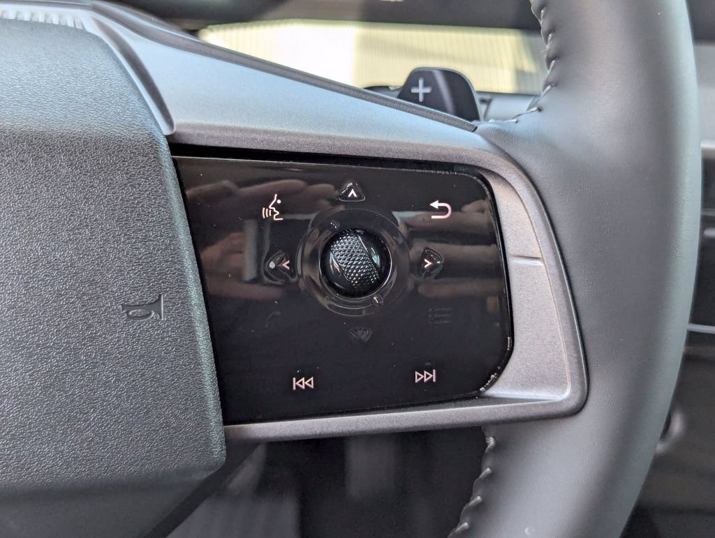 Used 2025 Nissan Murano SV FWD image 28