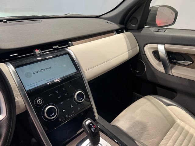 Used 2022 Land Rover Discovery Sport SE R-Dynamic image 14