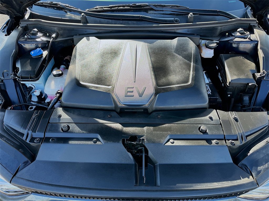 Used 2022 Kia EV6 Wind image 30