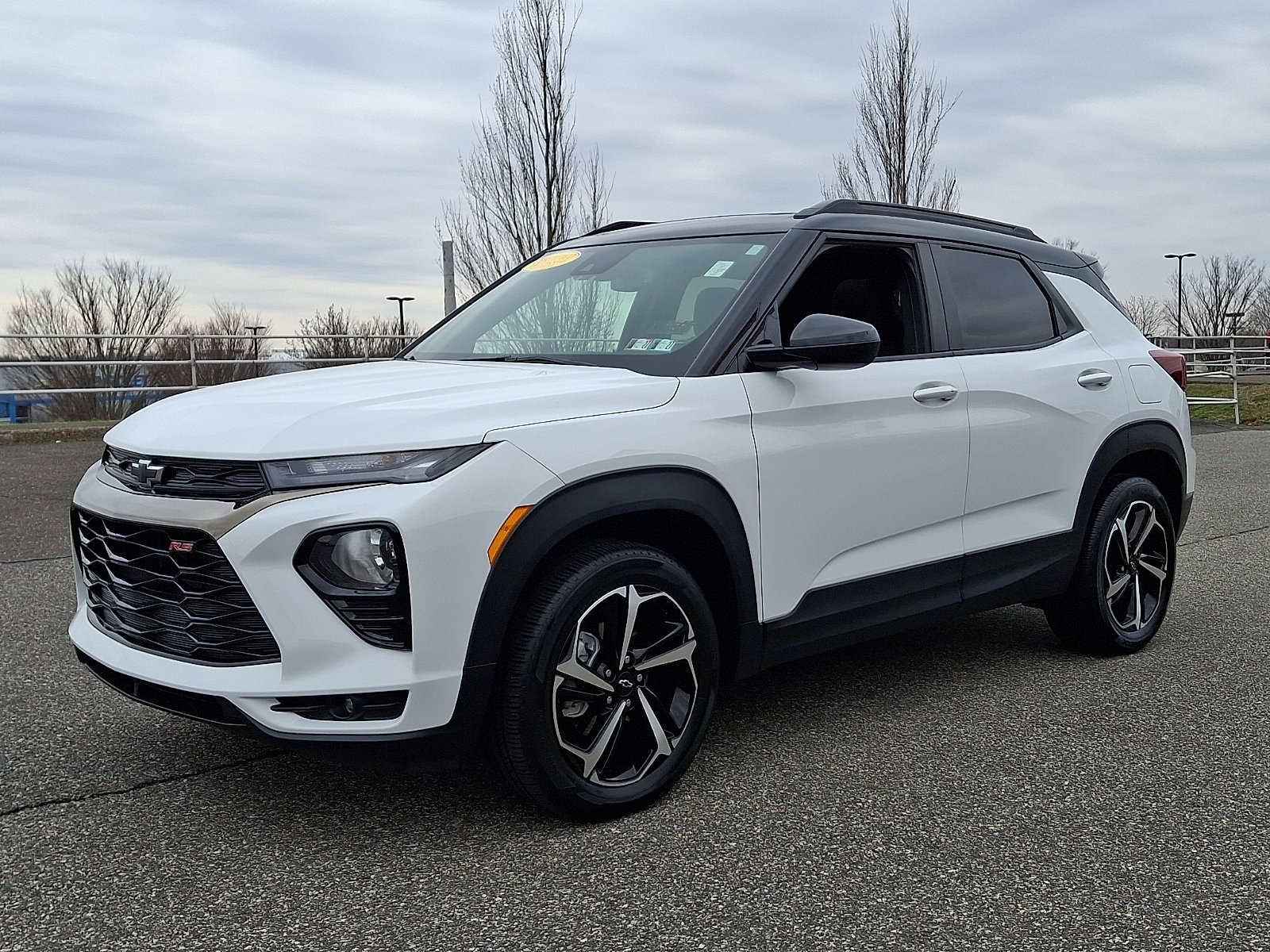 Certified 2023 Chevrolet TrailBlazer RS w/ Sun and Liftgate Package image 3