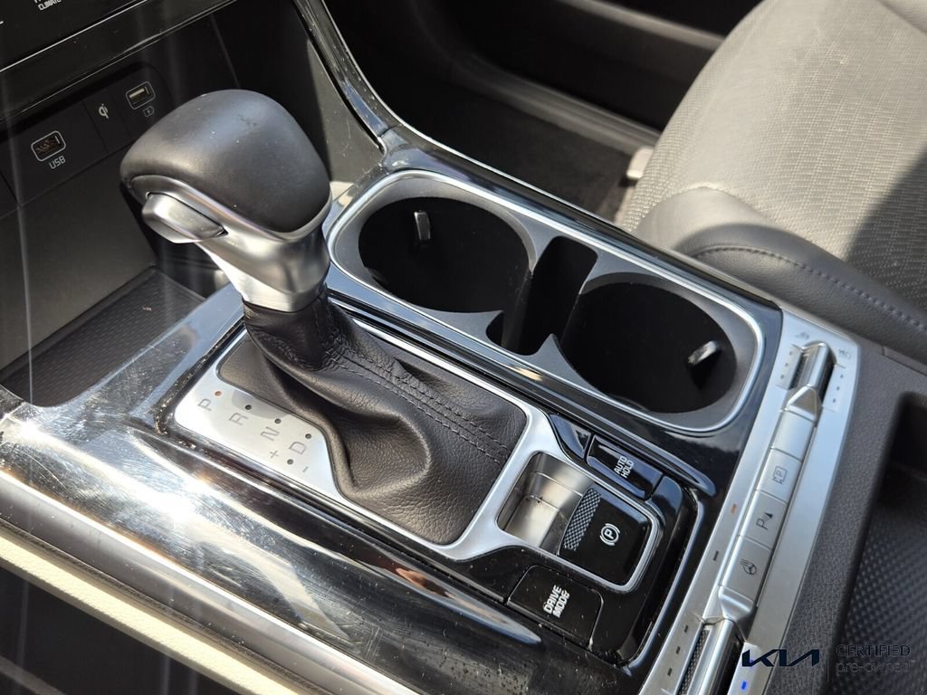 Certified 2022 Kia Carnival SX Prestige FWD image 28