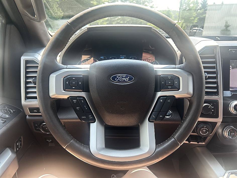 Used 2020 Ford F150 King Ranch w/ Equipment Group 601A Luxury AWD/4WD image 14