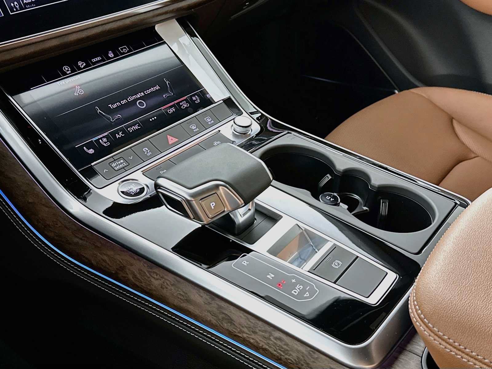 New 2026 Audi Q7 2.0T Premium Plus AWD/4WD image 16