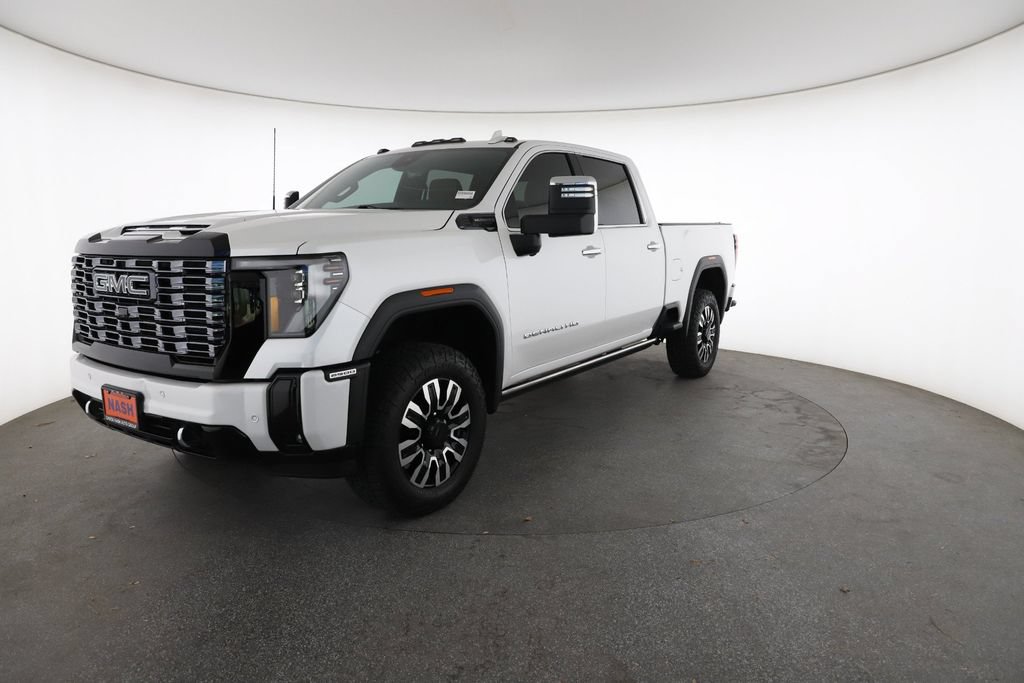 Certified 2025 GMC Sierra 2500 Denali Ultimate w/ Max Trailering Package AWD/4WD image 5