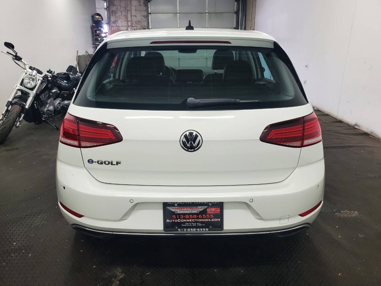 Used 2017 Volkswagen e-Golf SEL Premium FWD image 6