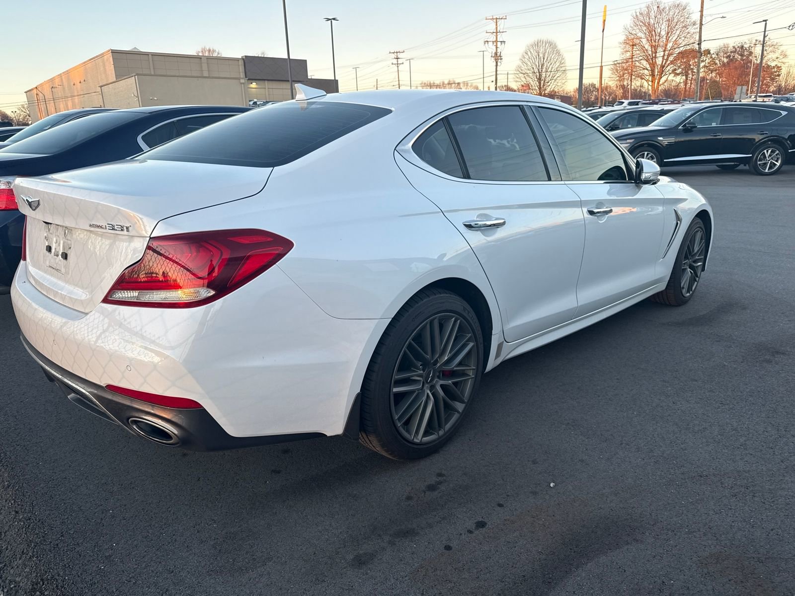 Used 2019 Genesis G70 3.3T Advanced w/ Elite Package image 8