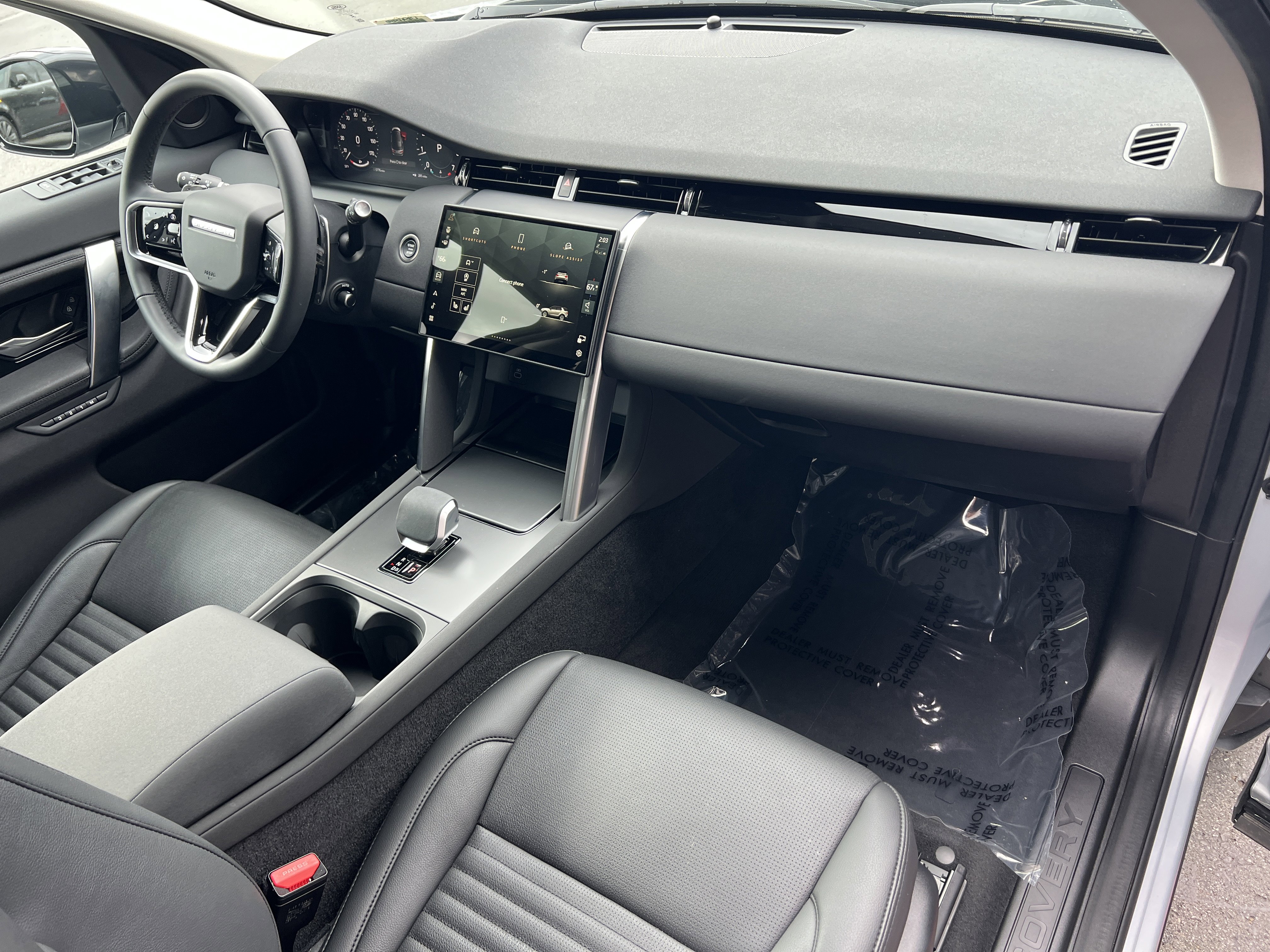 Certified 2024 Land Rover Discovery Sport S image 11