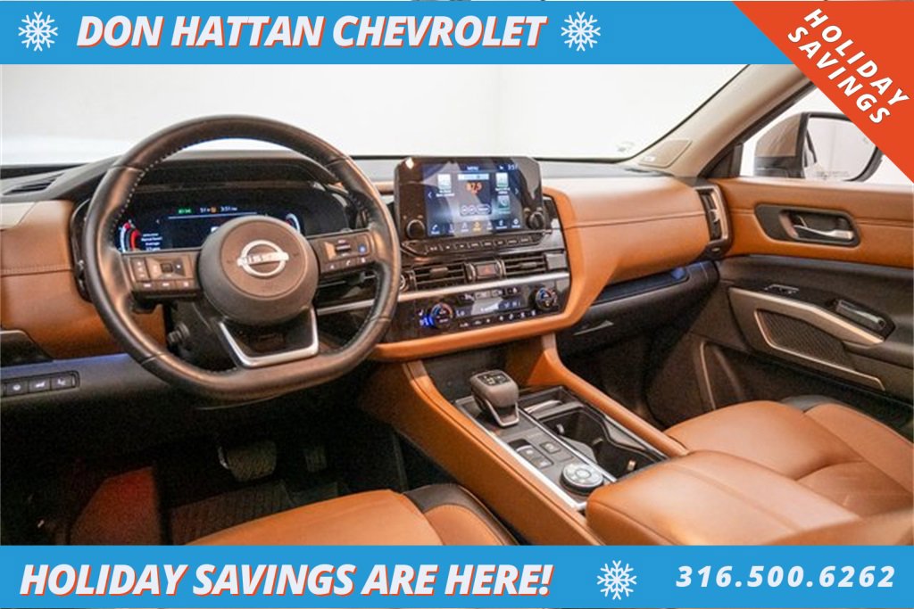 Used 2023 Nissan Pathfinder Platinum w/ Cargo Package image 26