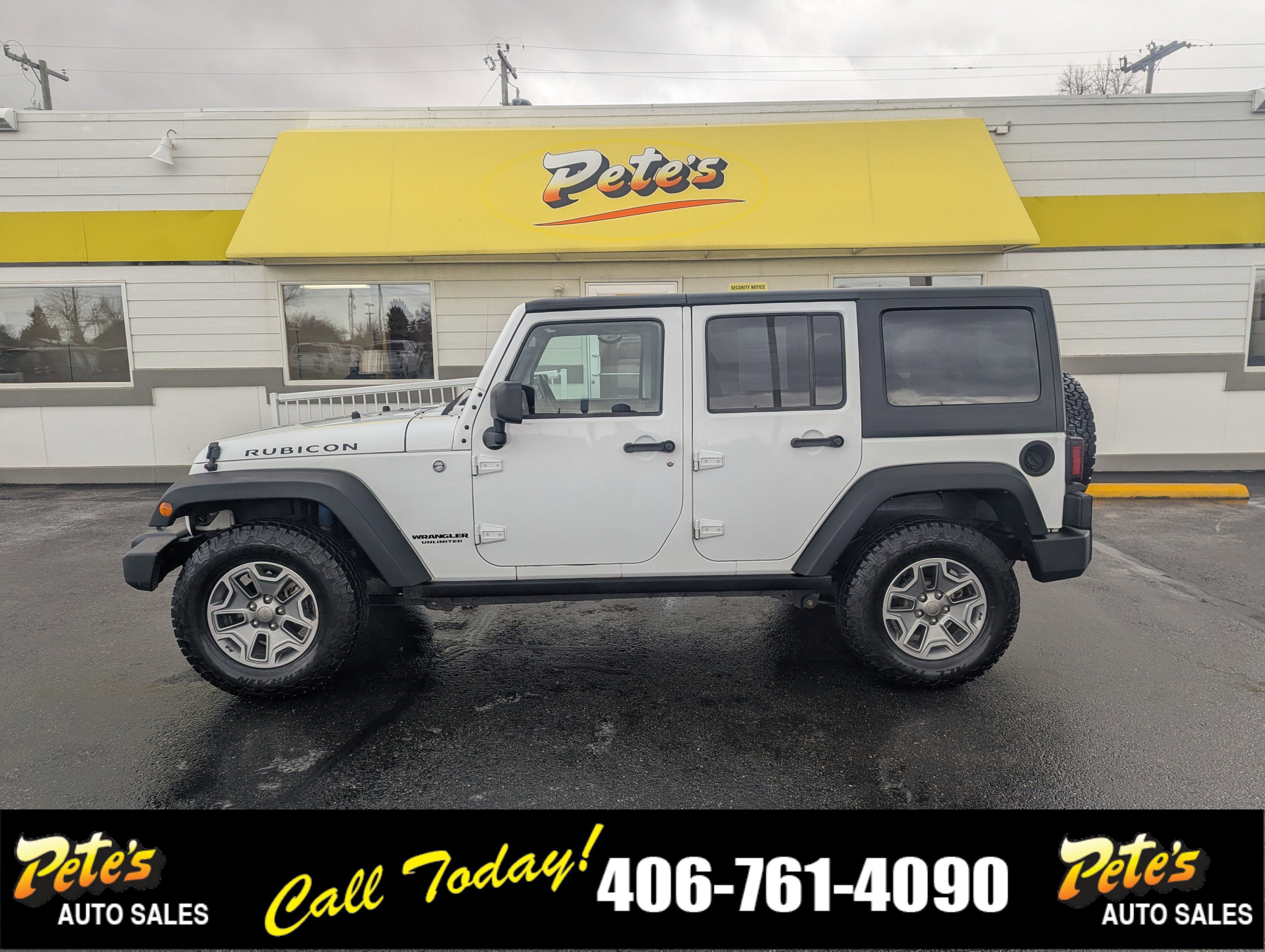 Used 2015 Jeep Wrangler Unlimited Rubicon w/ Max Tow Package image 1