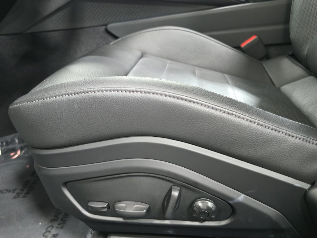 Certified 2026 Porsche Panamera RWD image 23