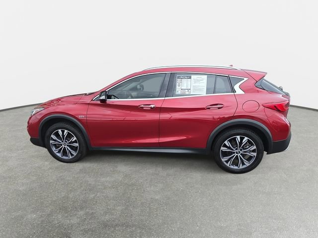 Used 2018 INFINITI QX30 Premium w/ Navigation Package image 8