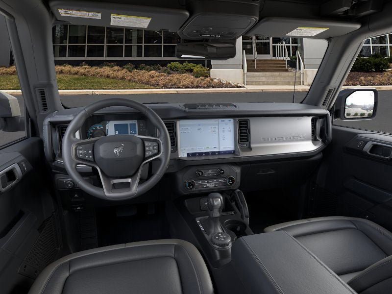 New 2025 Ford Bronco Outer Banks w/ Sasquatch Package AWD/4WD image 9