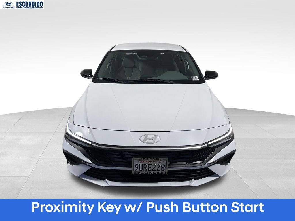 Certified 2025 Hyundai Elantra Sport FWD image 8