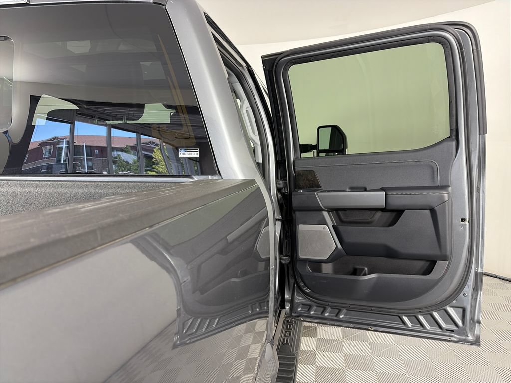 Certified 2026 Ford F350 Lariat w/ Black Appearance Package AWD/4WD image 29