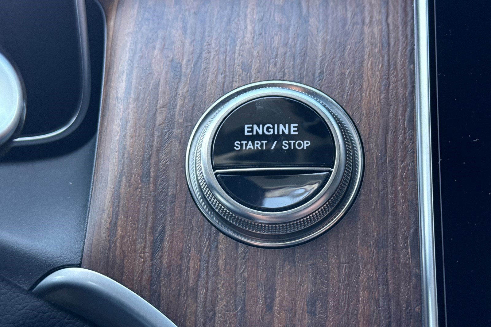 Certified 2025 Mercedes-Benz GLC 350e 4MATIC image 16