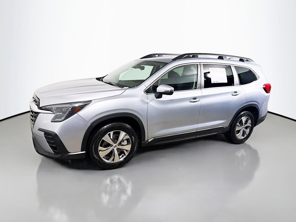 Used 2023 Subaru Ascent Premium AWD/4WD image 3