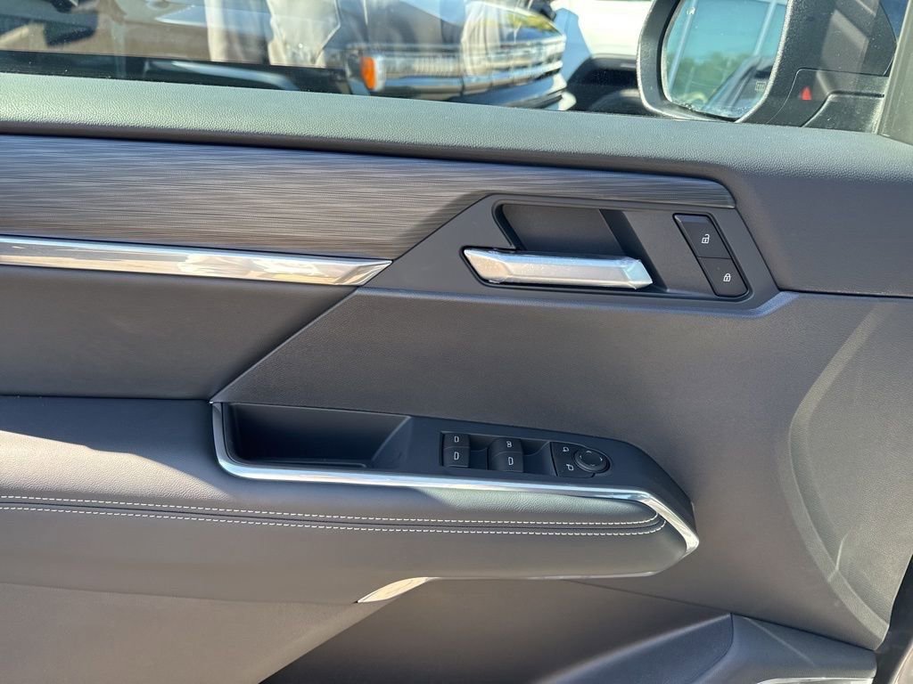 New 2026 GMC Acadia Elevation w/ Black Edition image 13