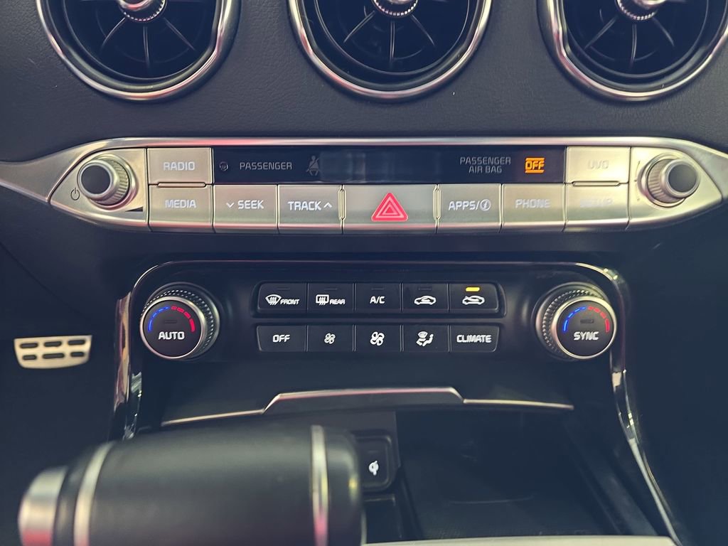 Used 2021 Kia Stinger GT image 22