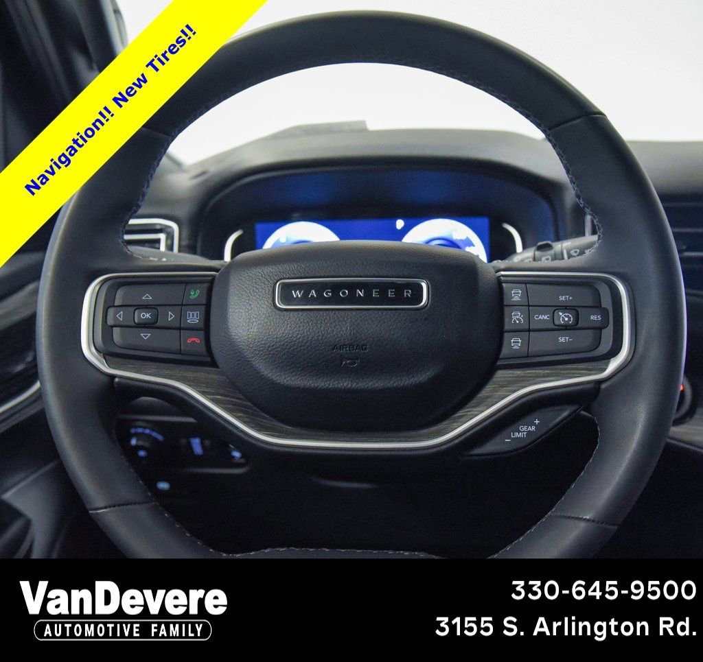 Used 2024 Jeep Wagoneer Series III AWD/4WD image 27