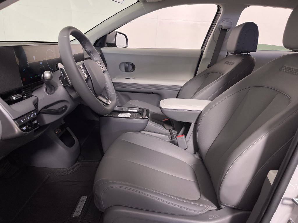 New 2027 Hyundai Ioniq 5 SEL RWD image 12