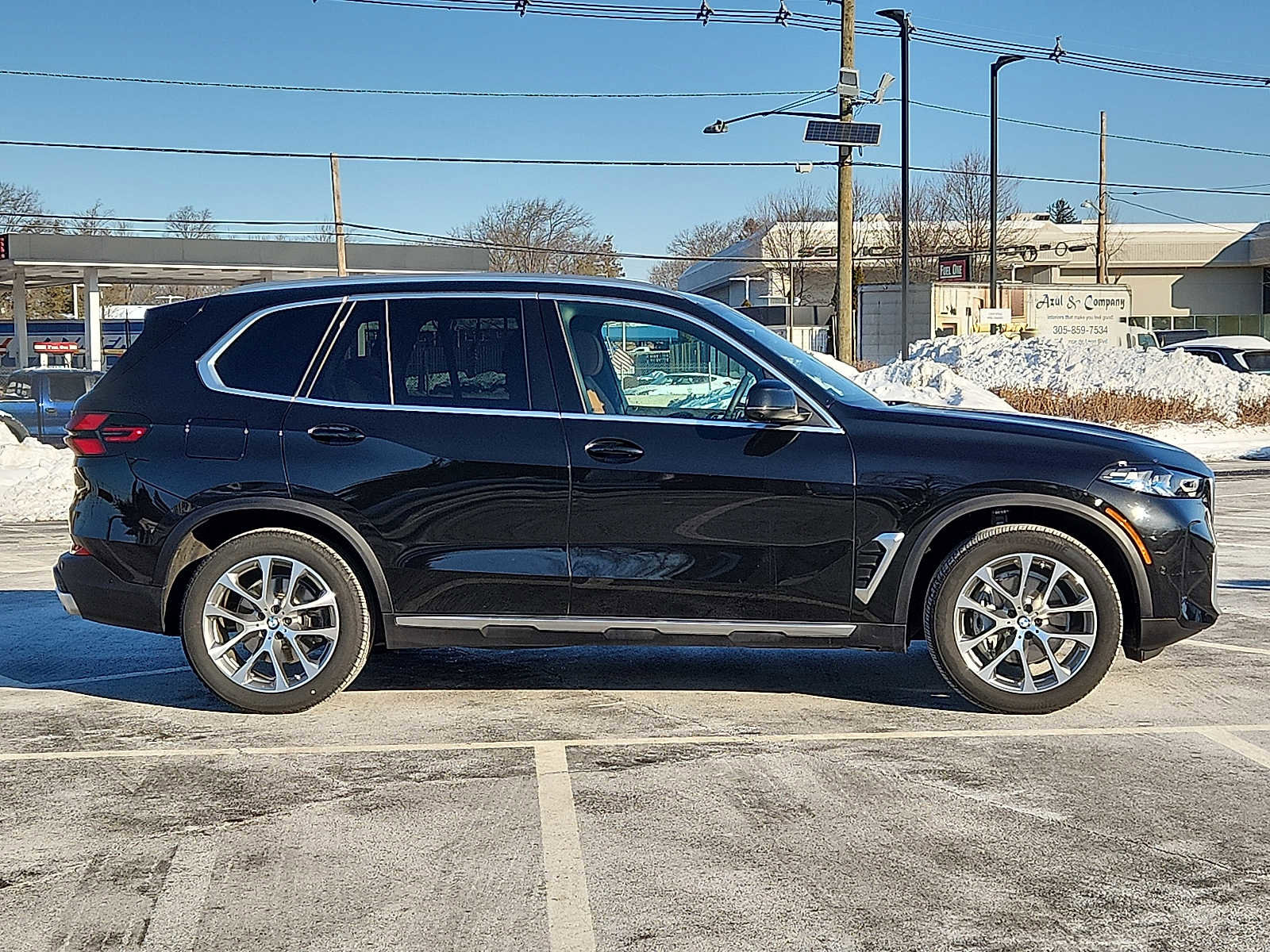 Used 2026 BMW X5 xDrive40i w/ Premium Package image 7