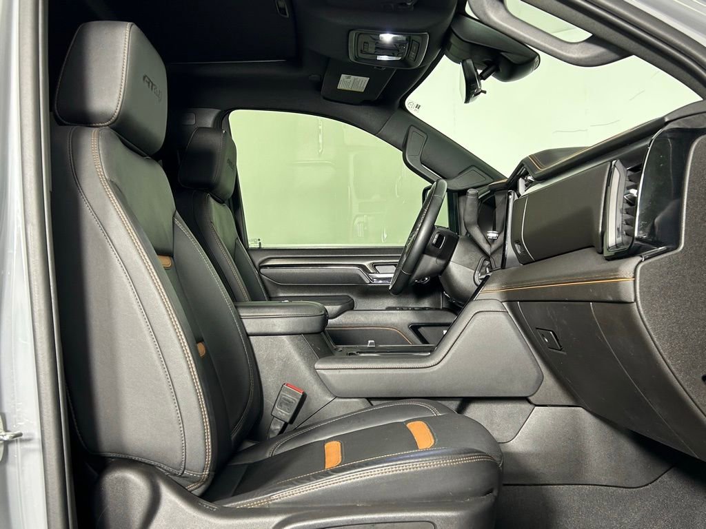 Used 2025 GMC Sierra 2500 AT4 w/ AT4 Premium Plus Package image 11