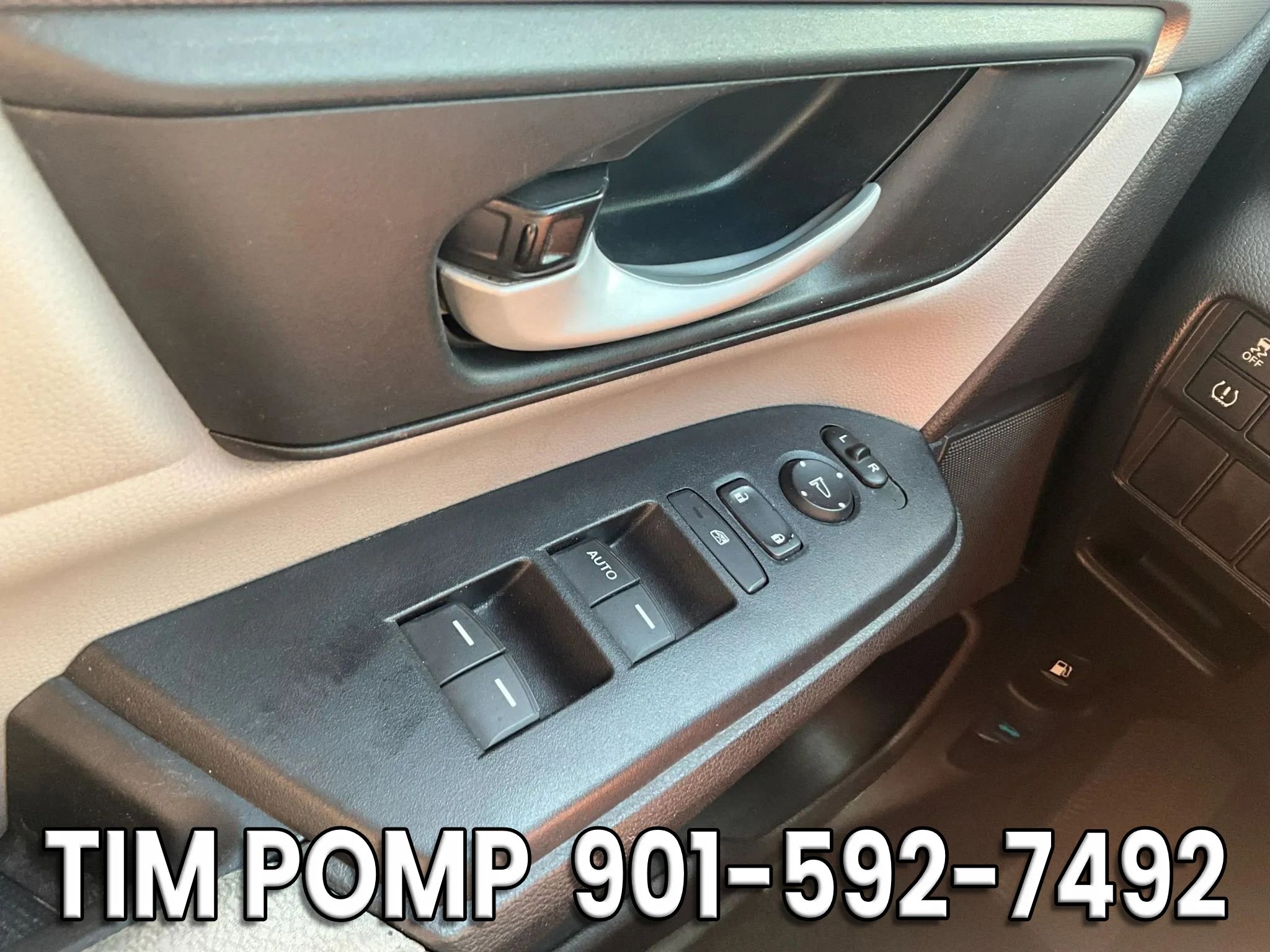 Used 2018 Honda CR-V LX image 23