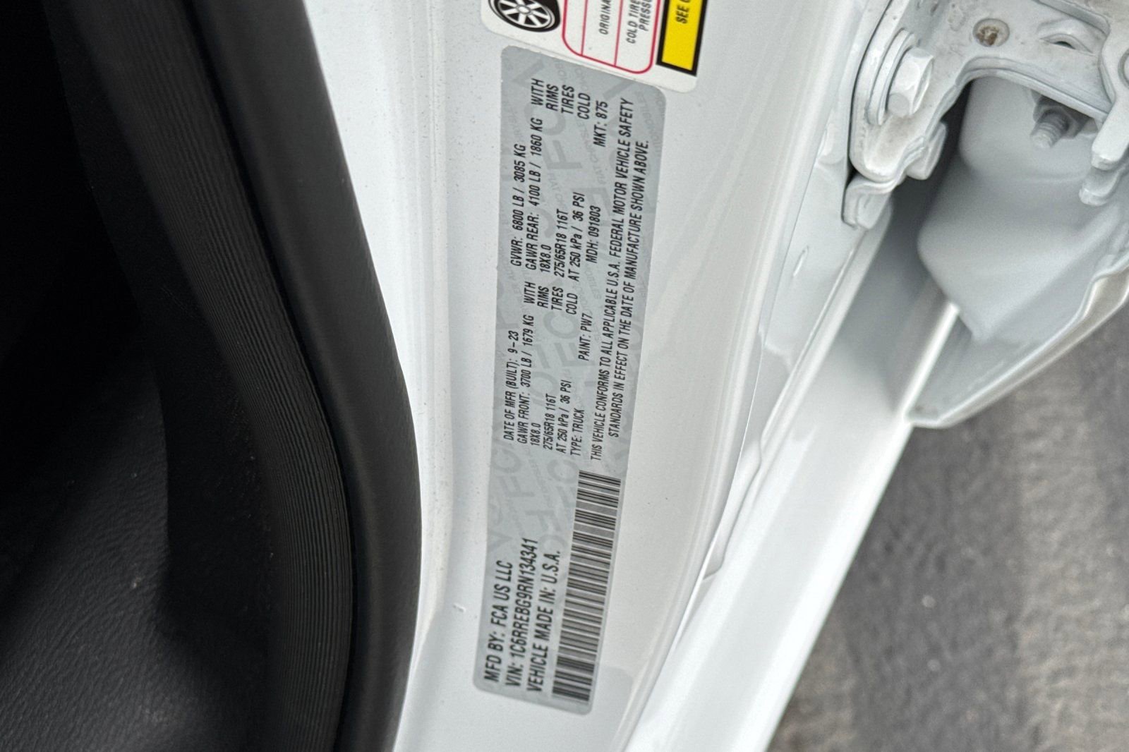 Used 2024 RAM 1500 Big Horn image 31