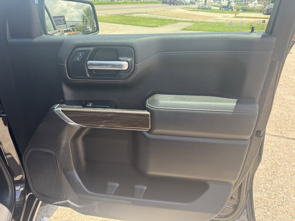 Used 2019 Chevrolet Silverado 1500 LT w/ All-Star Edition image 12