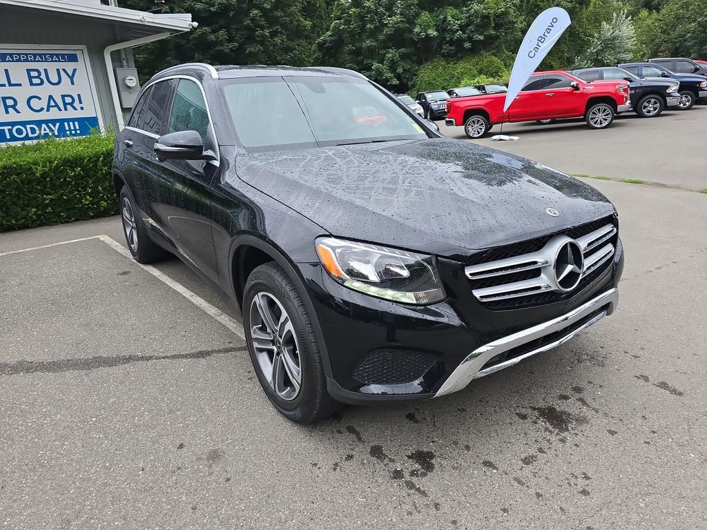 Used 2019 Mercedes-Benz GLC 300 4MATIC image 8