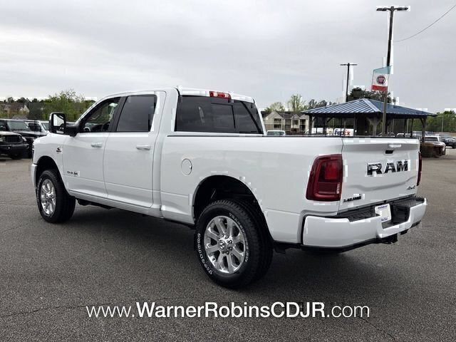 New 2026 RAM 2500 Laramie AWD/4WD image 9