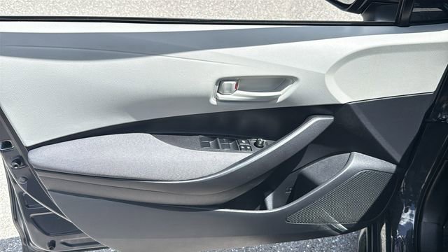 Certified 2025 Toyota Corolla LE FWD image 16