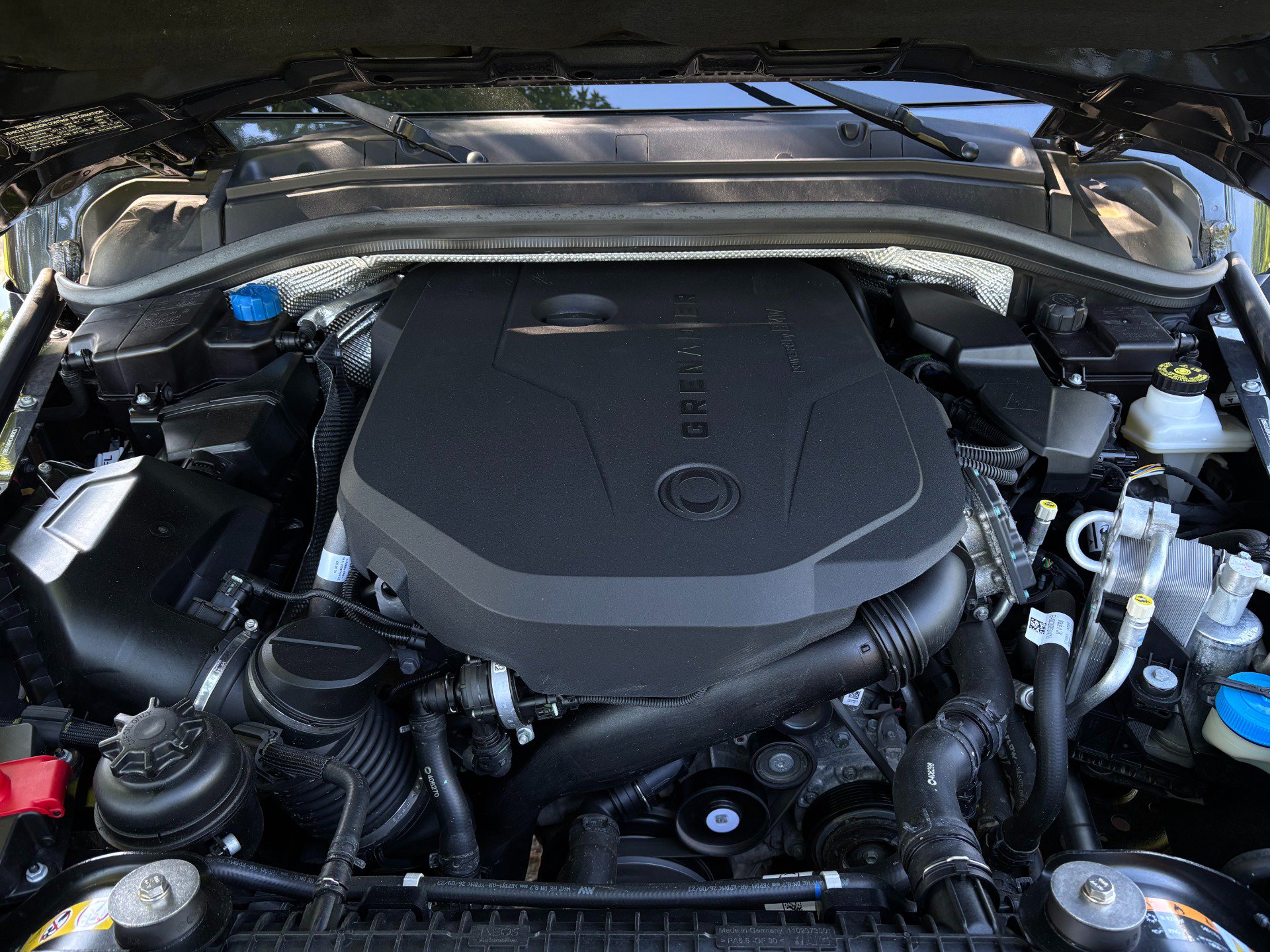 Used 2024 INEOS Grenadier Station Wagon AWD/4WD image 42