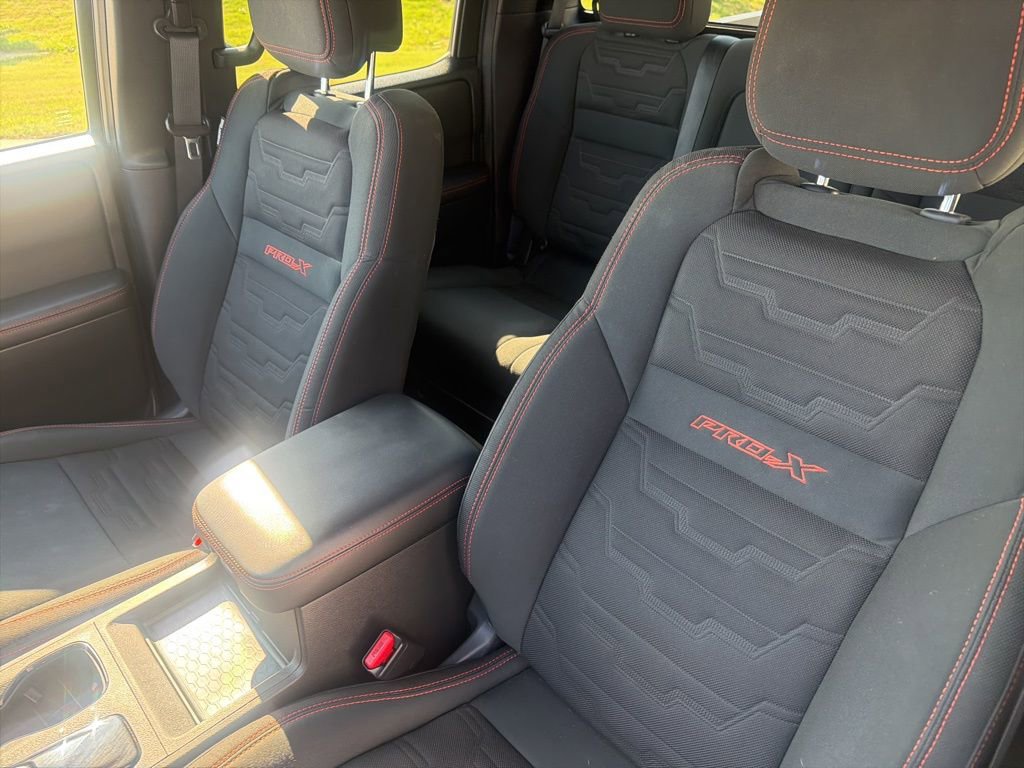 Used 2024 Nissan Frontier Pro-X w/ Technology Package RWD image 13