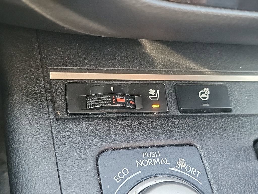 Used 2015 Lexus ES 350 350 w/ Premium Package image 11