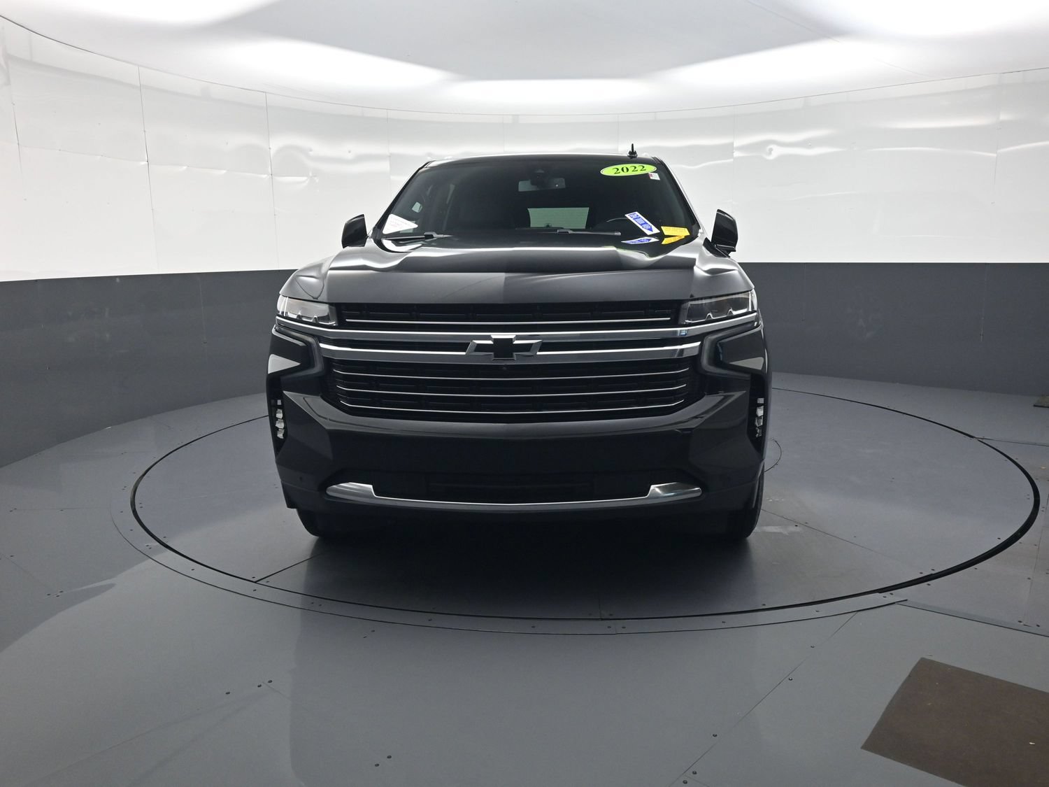 Used 2022 Chevrolet Tahoe LT w/ Luxury Package AWD/4WD image 8