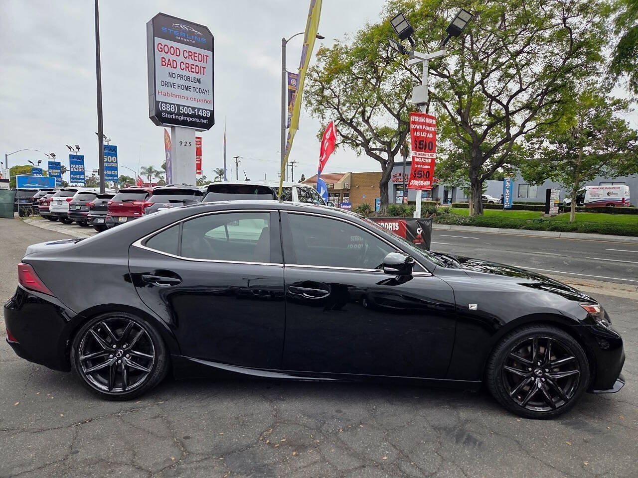 Used 2016 Lexus IS 200t w/ F Sport Package RWD image 5
