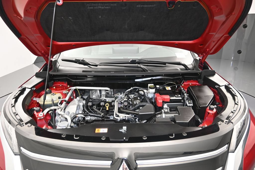 Used 2025 Mitsubishi Outlander SEL FWD image 30
