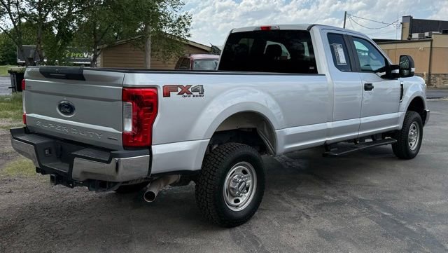 Used 2017 Ford F250 XL w/ Power Equipment Group AWD/4WD image 6