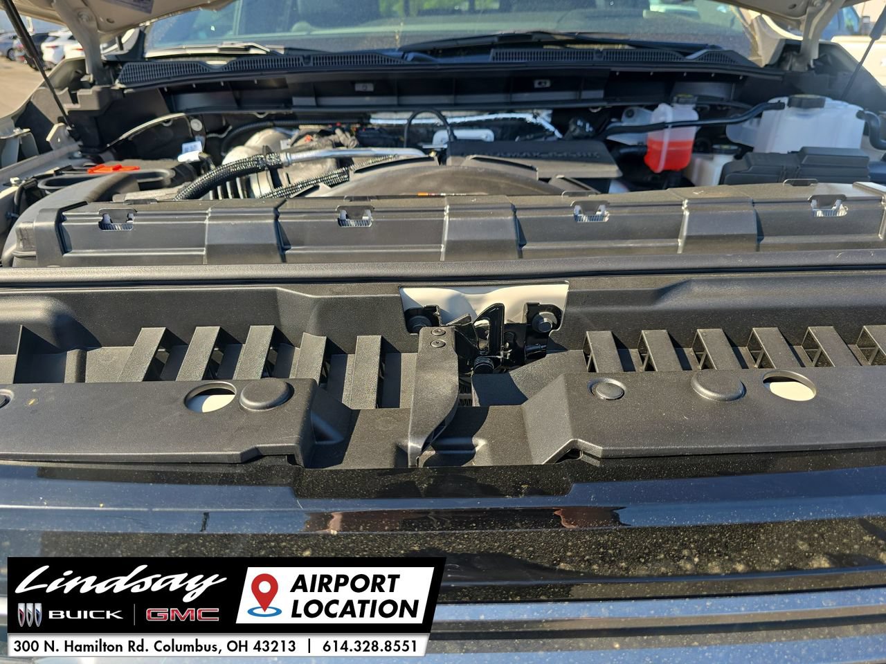 New 2026 GMC Sierra 2500 AT4 w/ AT4 Premium Plus Package AWD/4WD image 32