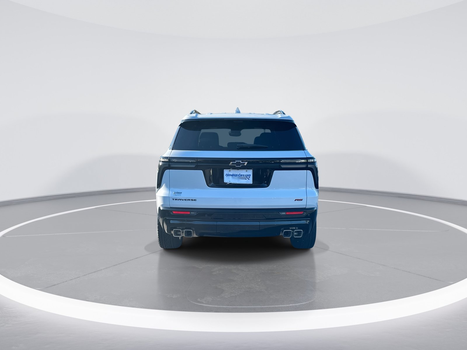 Used 2026 Chevrolet Traverse RS FWD image 8