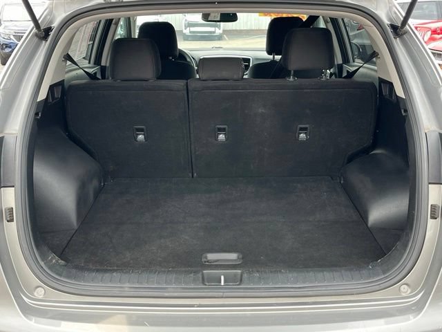 Used 2021 Kia Sportage LX w/ LX AWD Popular Package image 12