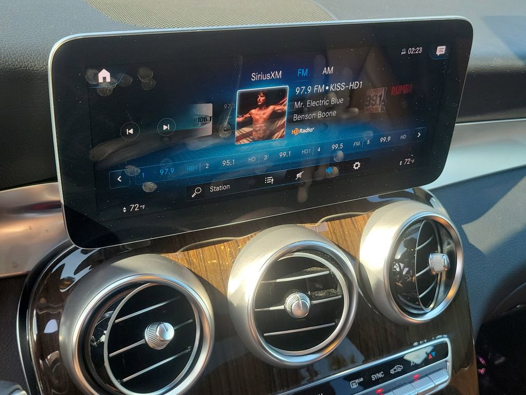 Used 2021 Mercedes-Benz GLC 300 image 29