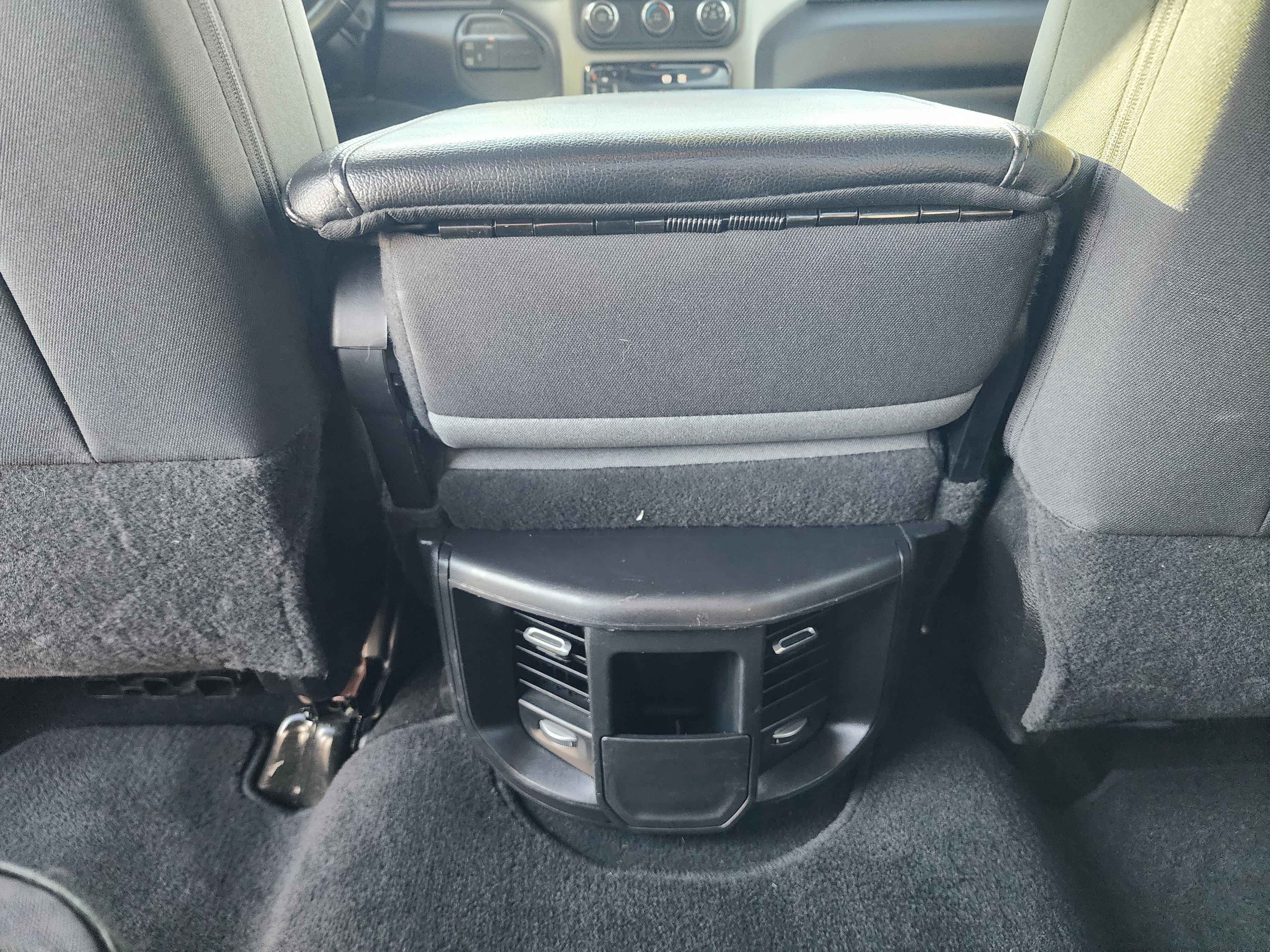 Used 2024 RAM 3500 Big Horn image 19