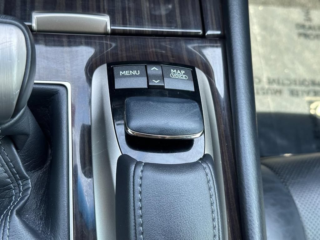 Used 2014 Lexus LS 460 w/ Comfort Package RWD image 21