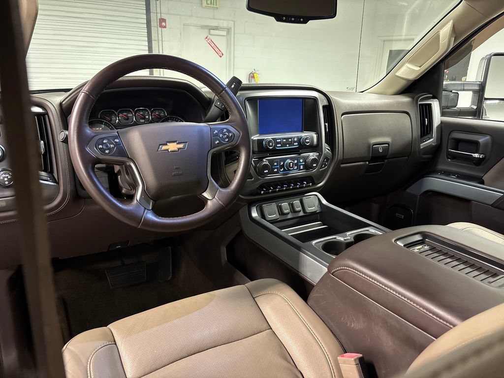Used 2016 Chevrolet Silverado 2500 LTZ w/ Duramax Plus Package AWD/4WD image 31