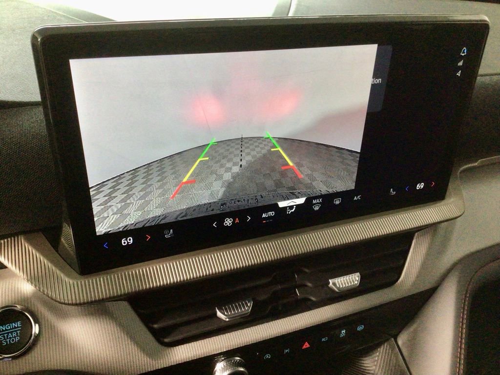 New 2026 Ford Explorer Active w/ Active Comfort Package image 2