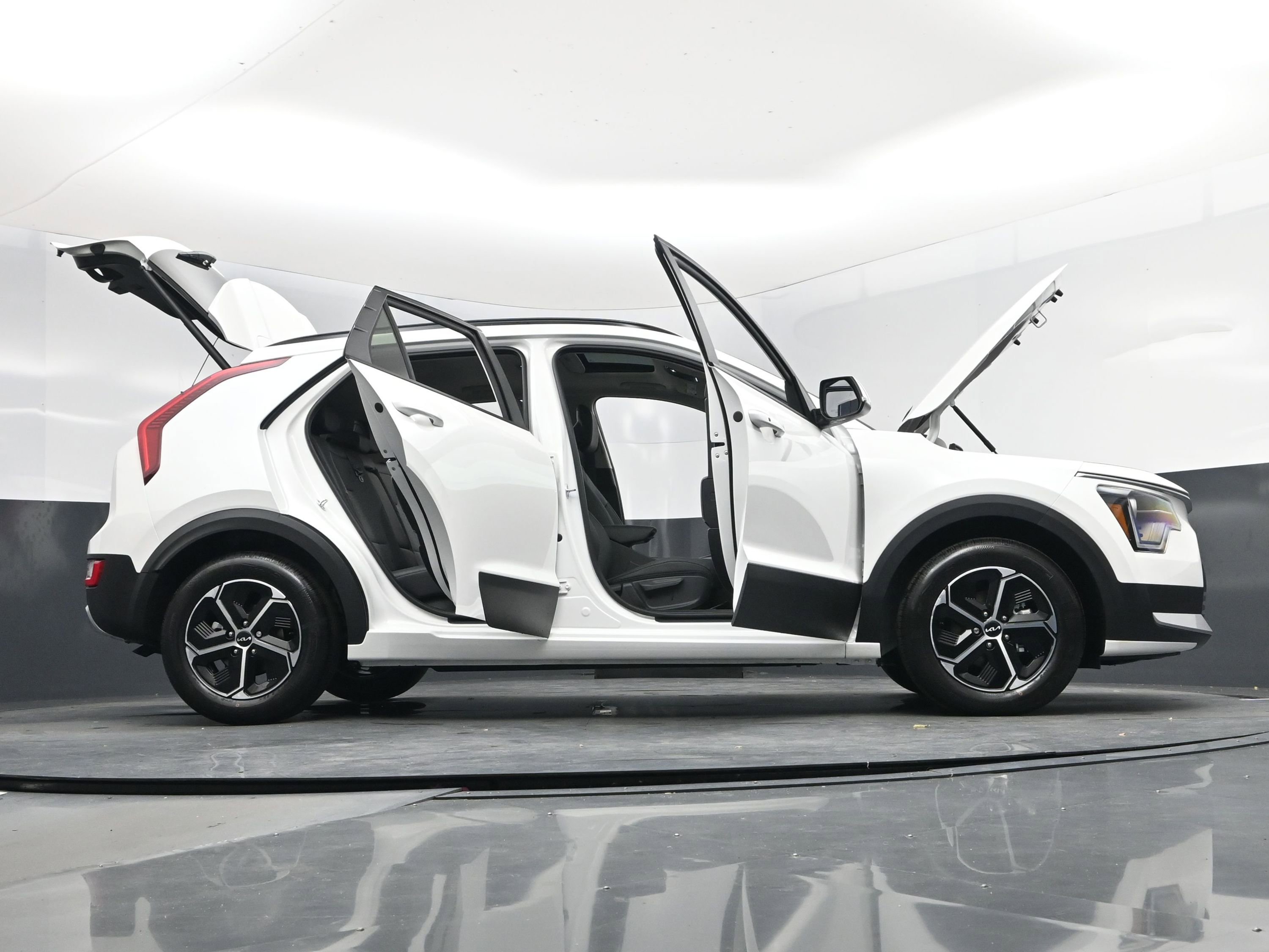 New 2026 Kia Niro EX image 21